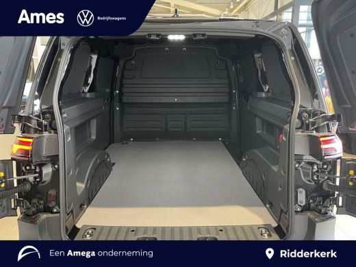 Volkswagen ID. Buzz Cargo Cargo Economy Business 77kWh 286 pk | Wegklapbare trekhaak | Achterdeuren | Achteruitrijcamera ActivLease financial lease