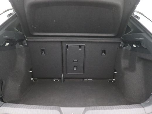 Volkswagen ID.4 GTX 4Motion 77 kWh 299PK Aut. SOH 93%, Trekhaak, 21" LM Velgen, Head-Up Display, Memorystoelen, S... ActivLease financial lease