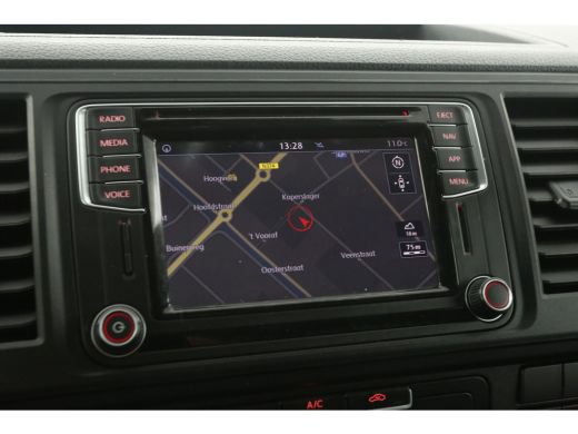 Volkswagen Transporter 2.0 TDI L1H1 | 150PK | DSG | Aut. | Airco | Cruise | Carplay | Parkeersens. | Trekhaak ActivLease financial lease