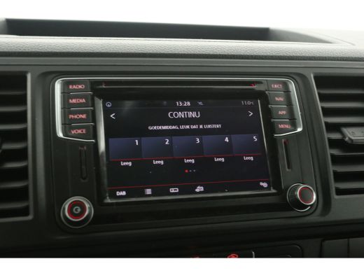 Volkswagen Transporter 2.0 TDI L1H1 | 150PK | DSG | Aut. | Airco | Cruise | Carplay | Parkeersens. | Trekhaak ActivLease financial lease