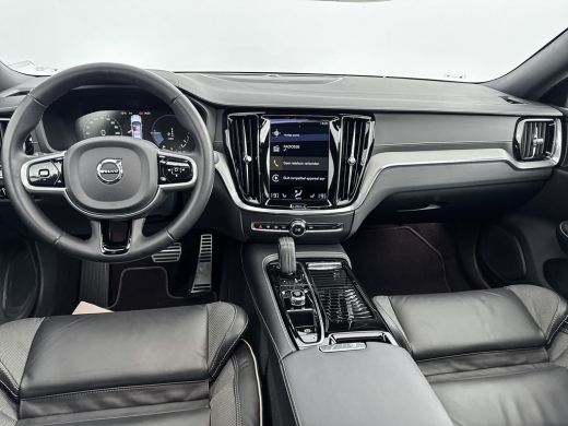 Volvo  S60 T8 Recharge R-Design | 19" | Panoramadak | Harman Kardon | 360 Camera | Full LED | Leder Dashboar... ActivLease financial lease