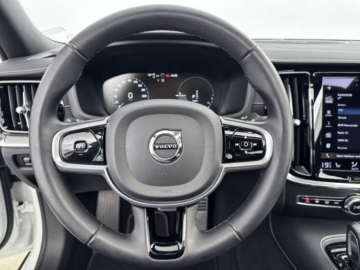 Volvo  S60 T8 Recharge R-Design | 19" | Panoramadak | Harman Kardon | 360 Camera | Full LED | Leder Dashboar... ActivLease financial lease