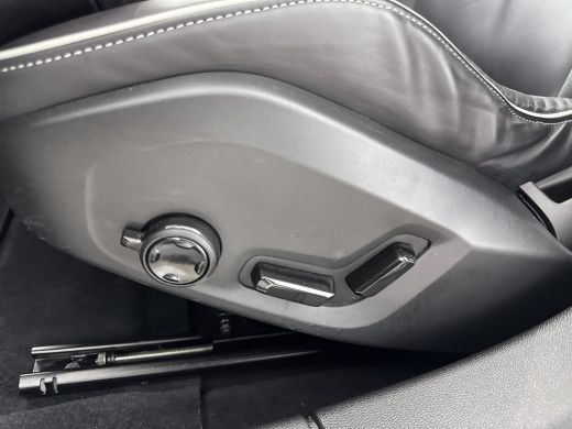 Volvo  S60 T8 Recharge R-Design | 19" | Panoramadak | Harman Kardon | 360 Camera | Full LED | Leder Dashboar... ActivLease financial lease