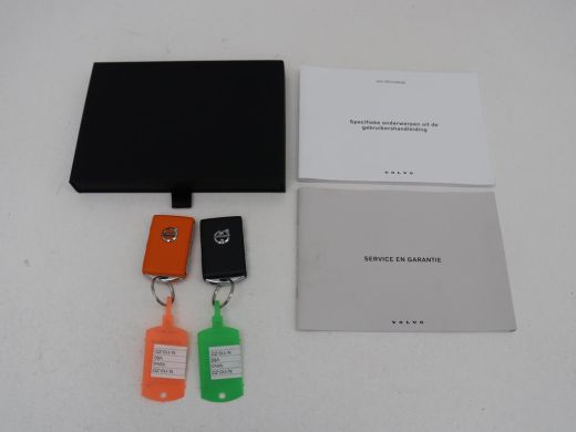 Volvo  V60 2.0 T6 Recharge AWD Inscription | Leder | Stoel & stuurverwarming | Adaptive cruise | Camera | Ca... ActivLease financial lease