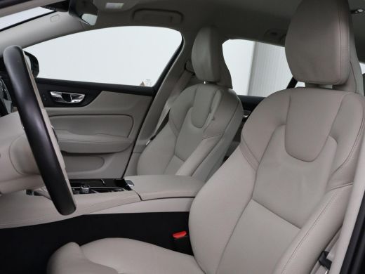 Volvo  V60 2.0 T6 Recharge AWD Inscription | Leder | Stoel & stuurverwarming | Adaptive cruise | Camera | Ca... ActivLease financial lease