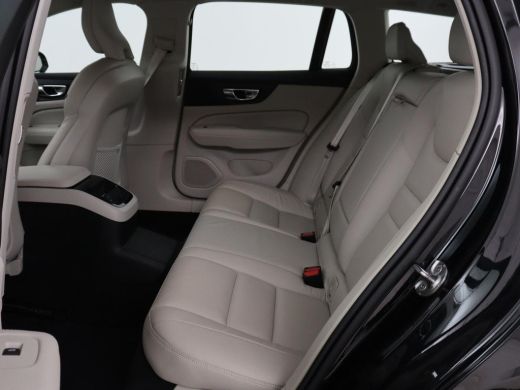 Volvo  V60 2.0 T6 Recharge AWD Inscription | Leder | Stoel & stuurverwarming | Adaptive cruise | Camera | Ca... ActivLease financial lease