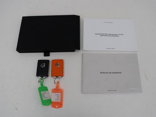 Volvo  XC40 Recharge Core | SOH 95% | Stoel & stuurverwarming | Camera | Carplay | Navigatie | Parkeerhulp | ... ActivLease financial lease