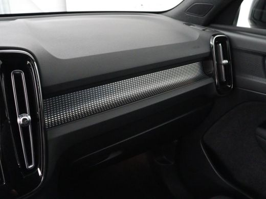 Volvo  XC40 Recharge Core | SOH 95% | Stoel & stuurverwarming | Camera | Carplay | Navigatie | Parkeerhulp | ... ActivLease financial lease