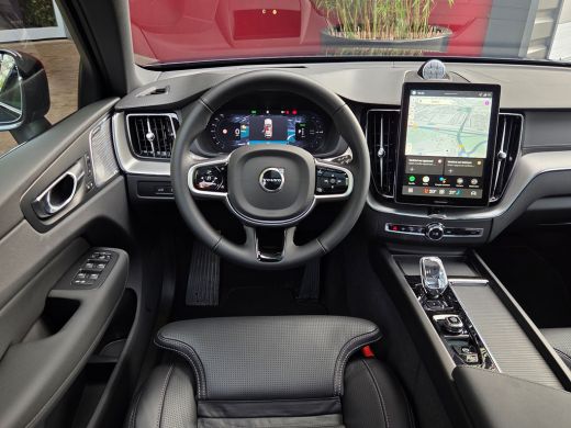 Volvo  XC60 2.0 T8 Plug-in hybrid AWD Ultra Black Edition | 22" VOSSEN HF-5 | Full Option! | Bowers&Wilkins |... ActivLease financial lease