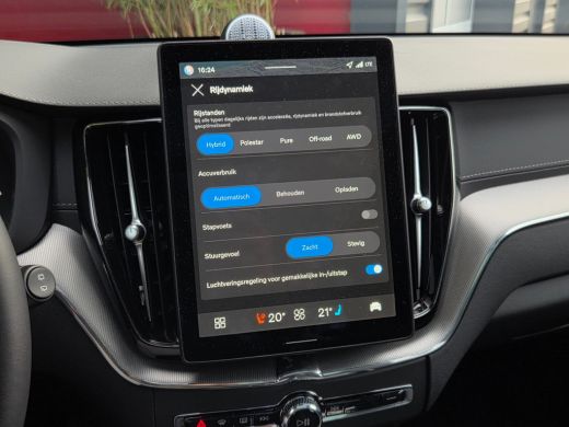 Volvo  XC60 2.0 T8 Plug-in hybrid AWD Ultra Black Edition | 22" VOSSEN HF-5 | Full Option! | Bowers&Wilkins |... ActivLease financial lease