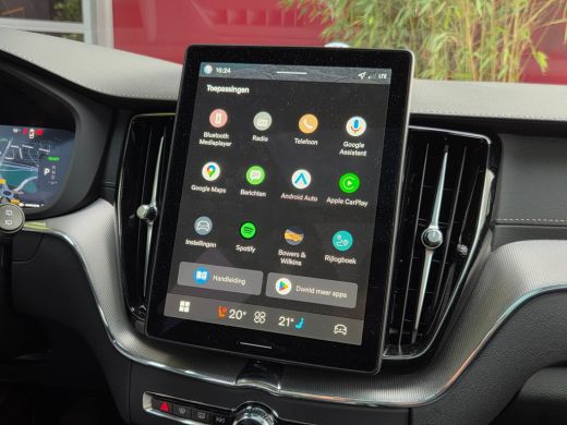 Volvo  XC60 2.0 T8 Plug-in hybrid AWD Ultra Black Edition | 22" VOSSEN HF-5 | Full Option! | Bowers&Wilkins |... ActivLease financial lease