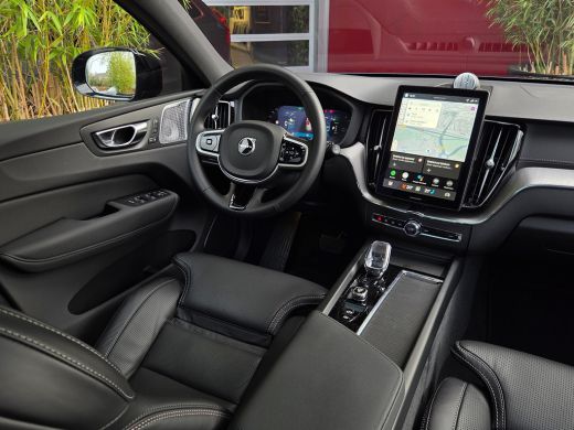 Volvo  XC60 2.0 T8 Plug-in hybrid AWD Ultra Black Edition | 22" VOSSEN HF-5 | Full Option! | Bowers&Wilkins |... ActivLease financial lease