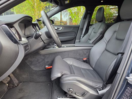 Volvo  XC60 2.0 T8 Plug-in hybrid AWD Ultra Black Edition | 22" VOSSEN HF-5 | Full Option! | Bowers&Wilkins |... ActivLease financial lease