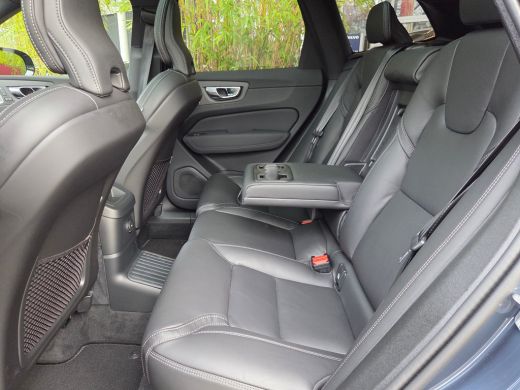 Volvo  XC60 2.0 T8 Plug-in hybrid AWD Ultra Black Edition | 22" VOSSEN HF-5 | Full Option! | Bowers&Wilkins |... ActivLease financial lease