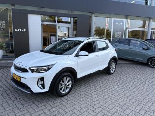 Kia Stonic 1.0 T-GDi MHEV DynamicLine | CarPlay | Camera | Cruise