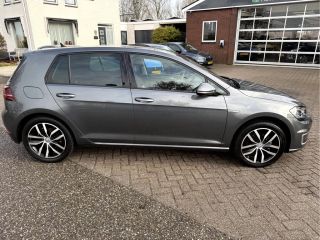 Volkswagen e-Golf e-Golf SOH 94%, 17''Lmv, Camera, App Connect