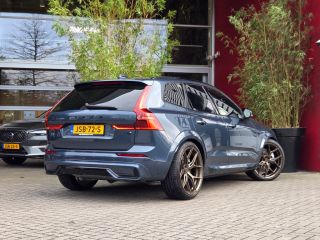 Volvo  XC60 2.0 T8 Plug-in hybrid AWD Ultra Black Edition | 22" VOSSEN HF-5 | Full Option! | Bowers&Wilkins |...