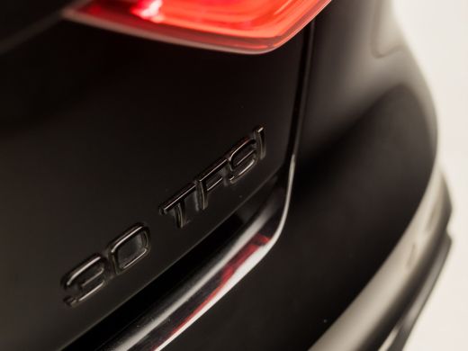 Audi A1 Sportback Sportback 30 TFSI S-Line Sport Automaat (BLACK PACK, APPLE CARPLAY, SFEERVERLICHTING, CLIMATE, ST... ActivLease financial lease