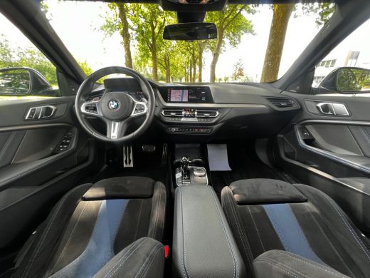 BMW 2 Serie Gran Coup&eacute; M235i xDrive High Executive | HUD | Harman/Kardon | Alcantara | ActivLease financial lease
