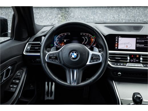 BMW 3 Serie Touring 320i M Sport High Ex Camera / HiFi / Trekhaak / 19inch / ActivLease financial lease