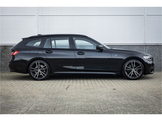 BMW 3 Serie Touring 320i M Sport High Ex Camera / HiFi / Trekhaak / 19inch / ActivLease financial lease