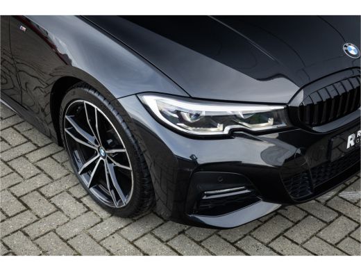 BMW 3 Serie Touring 320i M Sport High Ex Camera / HiFi / Trekhaak / 19inch / ActivLease financial lease