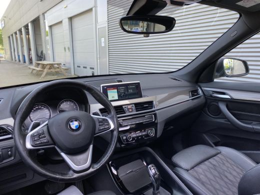 BMW X1 sDrive20i High Executive | Elektrische stoel | Camera | ActivLease financial lease