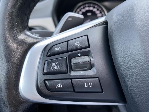 BMW X1 sDrive20i High Executive | Elektrische stoel | Camera | ActivLease financial lease