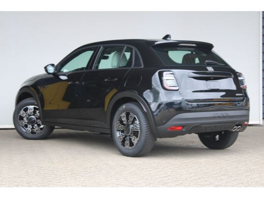 Fiat 600 ICON | 8 Jaar garantie | Camera | Winter pack | Navigatie | Premium audio | Cruise control | ActivLease financial lease