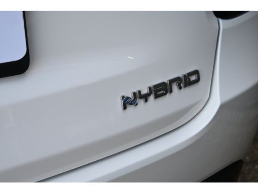 Fiat 600 Icon VOORRAAD-ACTIE! | 8 Jaar Fabrieksgarantie | ALL-seasonbanden | Carplay | Stoelverwarming ActivLease financial lease