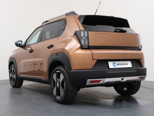 Fiat Grande Panda La Prima | 10,25" touchscreen radio met Bluetooth, DAB & USB &eacute;n Navigatie | Automatische aircondi... ActivLease financial lease