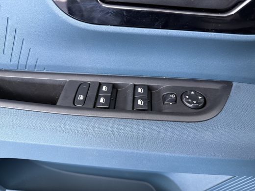 Fiat Grande Panda La Prima | 10,25" touchscreen radio met Bluetooth, DAB & USB &eacute;n Navigatie | Automatische aircondi... ActivLease financial lease