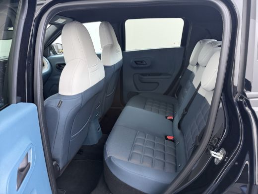 Fiat Grande Panda La Prima | 10,25" touchscreen radio met Bluetooth, DAB & USB &eacute;n Navigatie | Automatische aircondi... ActivLease financial lease