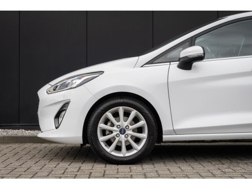 Ford Fiesta 1.0 EcoBoost Titanium | 100% dealer onderhouden | Navigatie incl. bluetooth | Cruise control | Cl... ActivLease financial lease