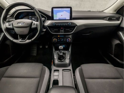 Ford Focus 1.0 EcoBoost Sport (APPLE CARPLAY, CAMERA, TREKHAAK, MODE KNOP, SPORTSTOELEN, LM VELGEN, PARKEERS... ActivLease financial lease