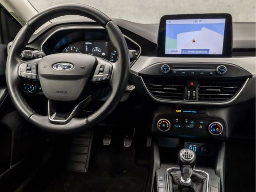 Ford Focus 1.0 EcoBoost Sport (APPLE CARPLAY, CAMERA, TREKHAAK, MODE KNOP, SPORTSTOELEN, LM VELGEN, PARKEERS... ActivLease financial lease