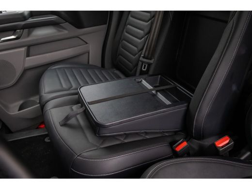 Ford Tourneo Custom Custom Bus Tourneo Custom 2.5 PHEV Limited | Camera | 9 Persoons! | Bank voorin | 19 inch | Stand... ActivLease financial lease