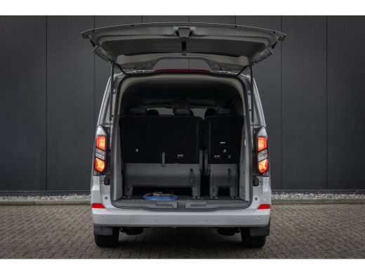 Ford Tourneo Custom Custom Bus Tourneo Custom 2.5 PHEV Limited | Camera | 9 Persoons! | Bank voorin | 19 inch | Stand... ActivLease financial lease