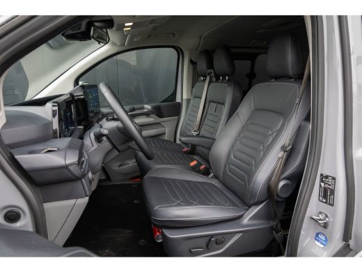 Ford Tourneo Custom Custom Bus Tourneo Custom 2.5 PHEV Limited | Camera | 9 Persoons! | Bank voorin | 19 inch | Stand... ActivLease financial lease