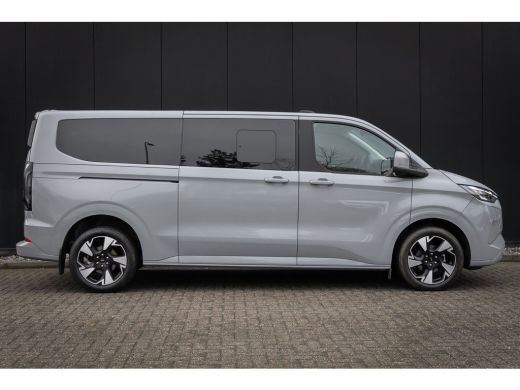 Ford Tourneo Custom Custom Bus Tourneo Custom 2.5 PHEV Limited | Camera | 9 Persoons! | Bank voorin | 19 inch | Stand... ActivLease financial lease