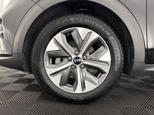 Kia e-Niro ExecutiveLine 64 kWh [ 3-Fase ] {SOH-100%} (INCL-BTW) Aut.*HEATPUMP | LEATHER | FULL-LED | NAVI-F... ActivLease financial lease