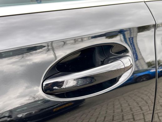 Mercedes-Benz A-Klasse 200 AMG Line | MBUX | Cruise | Climate | ActivLease financial lease