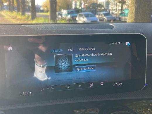 Mercedes-Benz A-Klasse 200 Business Solution AMG | Panoramadak | MBUX | ActivLease financial lease