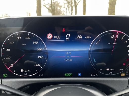 Mercedes-Benz E-Klasse Estate 300 e Luxury Line | Sfeerverlichting | Stoelverwarming | Apple carplay | Achteruitrijcamera | ActivLease financial lease