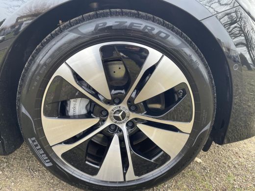 Mercedes-Benz E-Klasse Estate 300 e Luxury Line | Sfeerverlichting | Stoelverwarming | Apple carplay | Achteruitrijcamera | ActivLease financial lease