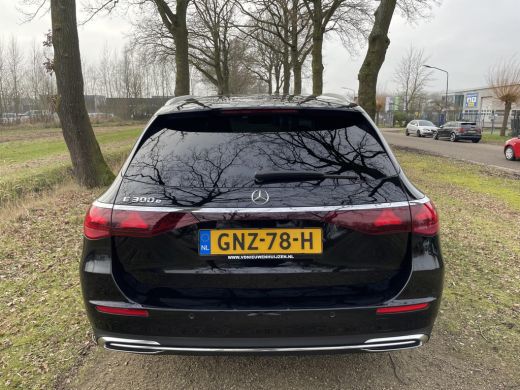 Mercedes-Benz E-Klasse Estate 300 e Luxury Line | Sfeerverlichting | Stoelverwarming | Apple carplay | Achteruitrijcamera | ActivLease financial lease