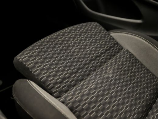 Opel Astra Sports Tourer 1.2 Sport (APPLE CARPLAY, NAVIGATIE, CLIMATE, CAMERA, SPORTSTOELEN, LM VELGEN, CRUI... ActivLease financial lease