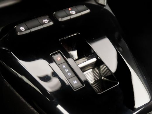 Opel Corsa 1.2 GS Line Sport 131Pk Automaat (VIRTUAL COCKPIT, BLACK SPORT, APPLE CARPLAY, CLIMATE, 360 CAMER... ActivLease financial lease