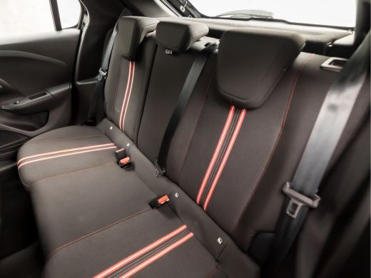 Opel Corsa 1.2 GS Line Sport 131Pk Automaat (VIRTUAL COCKPIT, BLACK SPORT, APPLE CARPLAY, CLIMATE, 360 CAMER... ActivLease financial lease