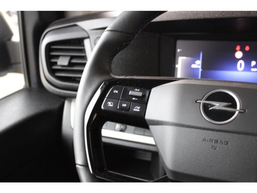 Opel Vivaro 2.0 Diesel 180 DC Irmscher | Trekhaak | Laadruimtebetimmering | Camera | Full-LED | Navigatie | K... ActivLease financial lease